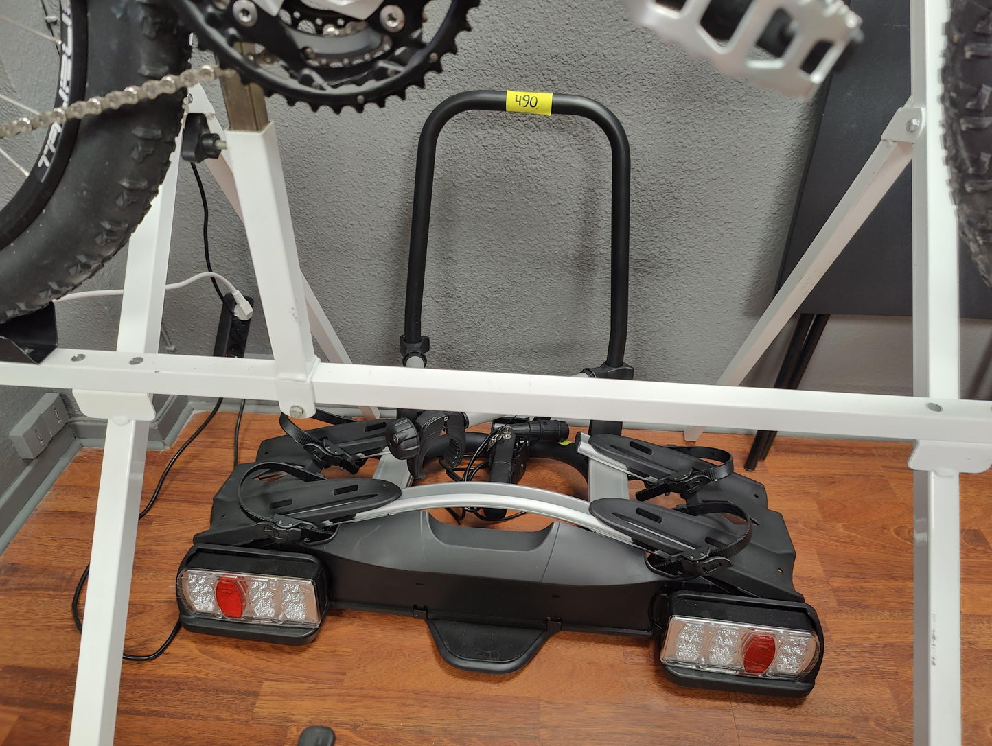 Découvrez Plus d'Accessoires en Magasin - OURS VÉLOS