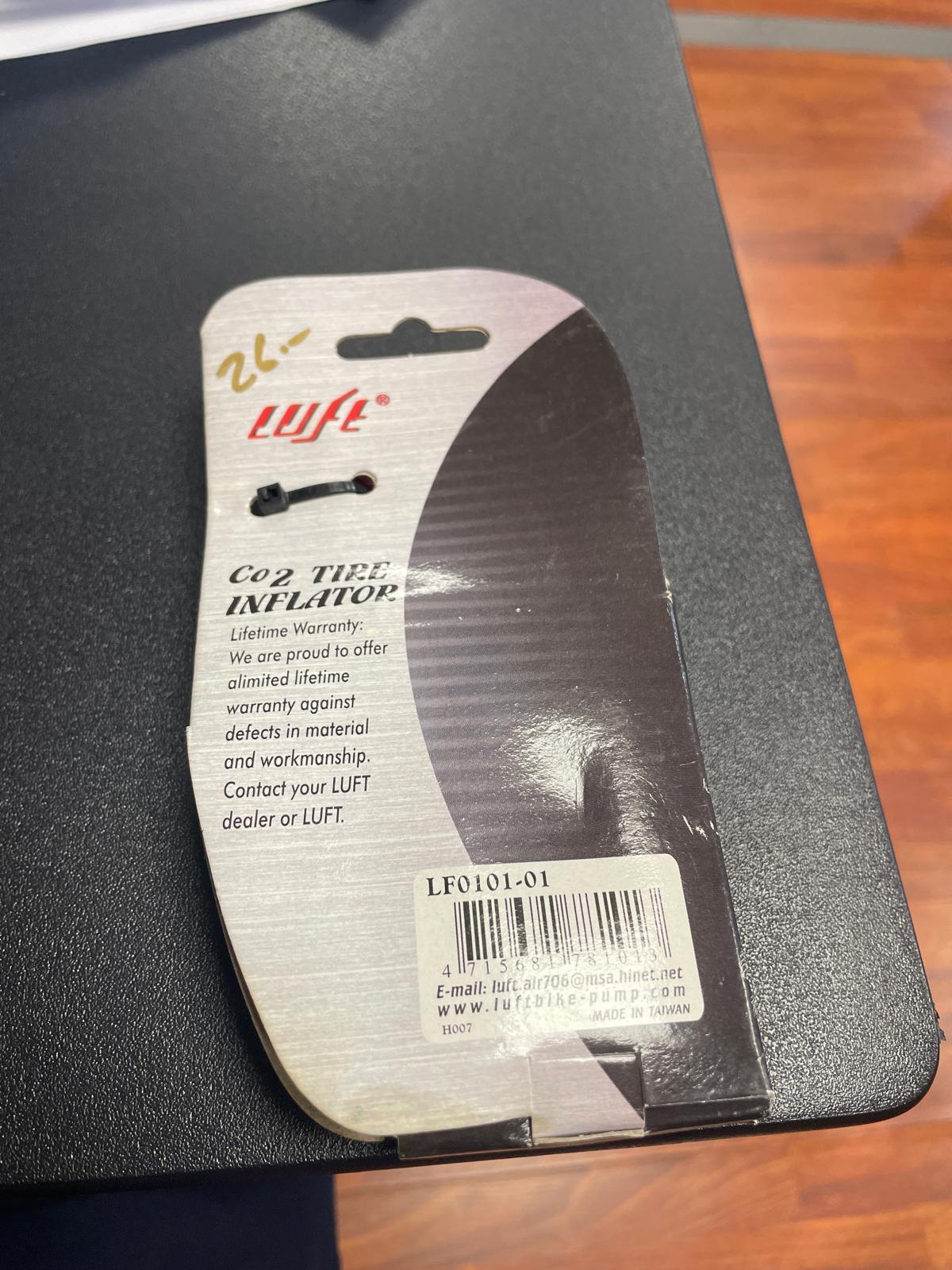 Gonfleur CO² + 2 Cartouches CO2 16g - OURS VÉLOS