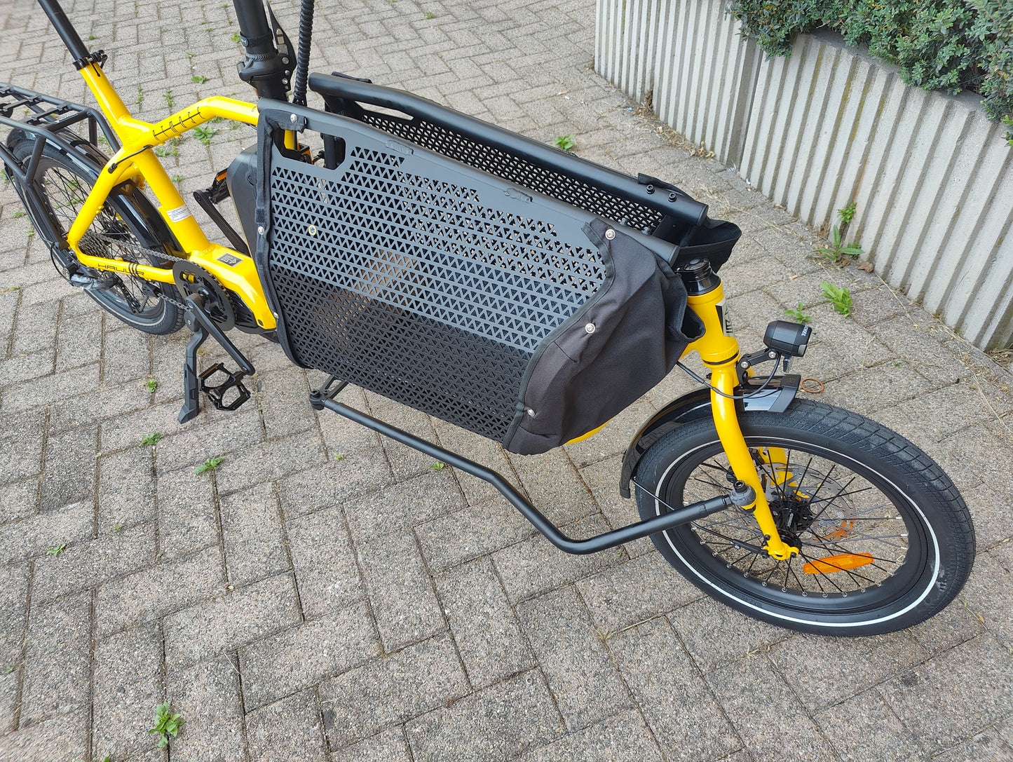 ATMOSE ESP3 – Vélo Cargo Compact Électrique Moteur Central 110 Nm. Demo / Essai disponible.