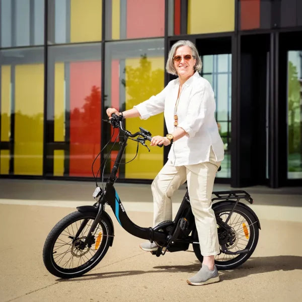 Vélo électrique pliable UrbanBiker Mini | VAE pliable. Essai disponible.