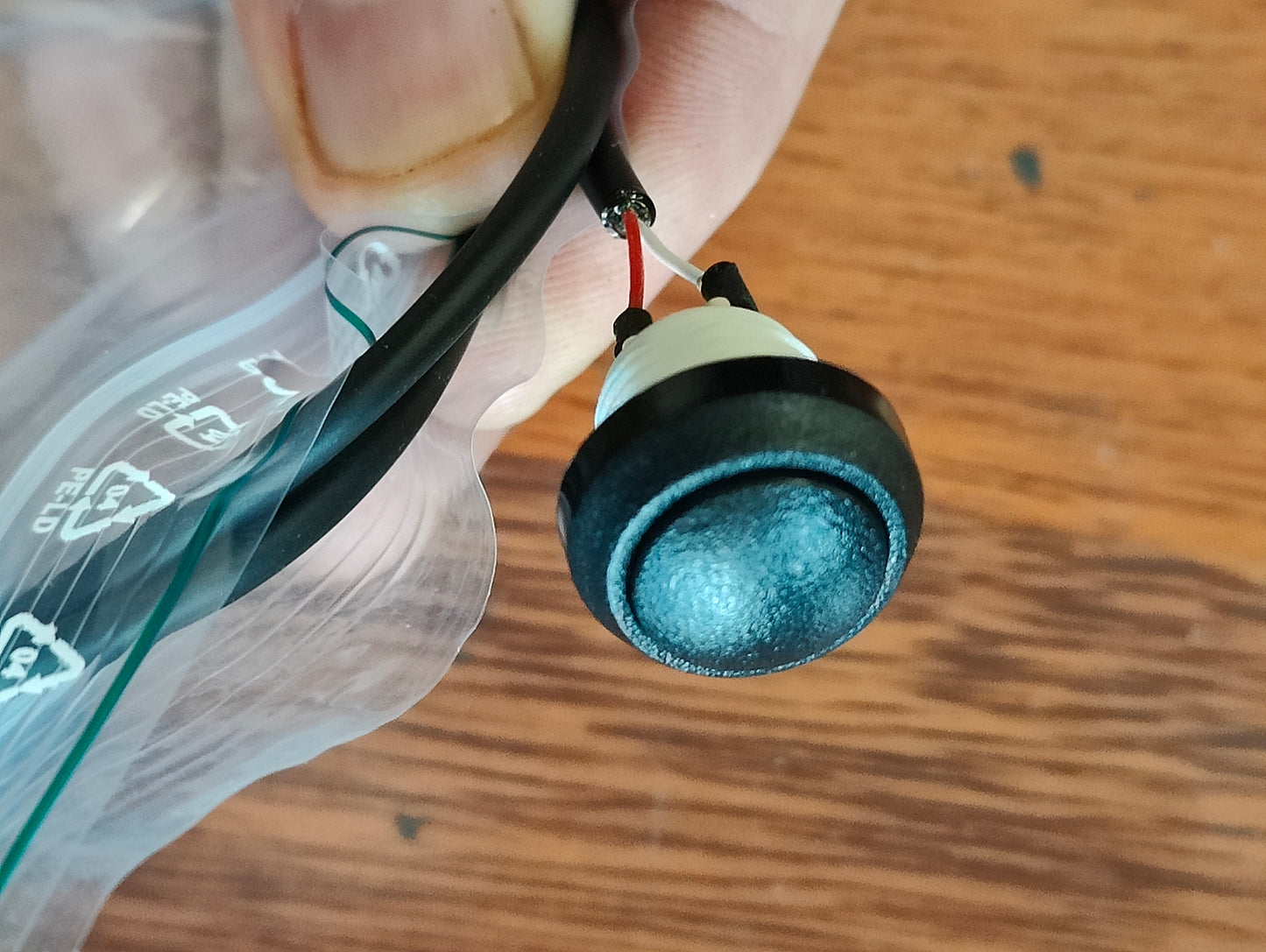 VanMoof - Nouvelle version Bouton Boost et Klaxon avec connecteur de câble, S3 X3, S&X4 / New version Boost & horn button with cable connector, S&X3, S&X4